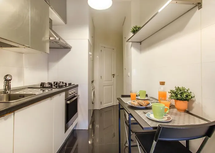 Lapa Cozy Flat With Mezzanine 아파트 리스본